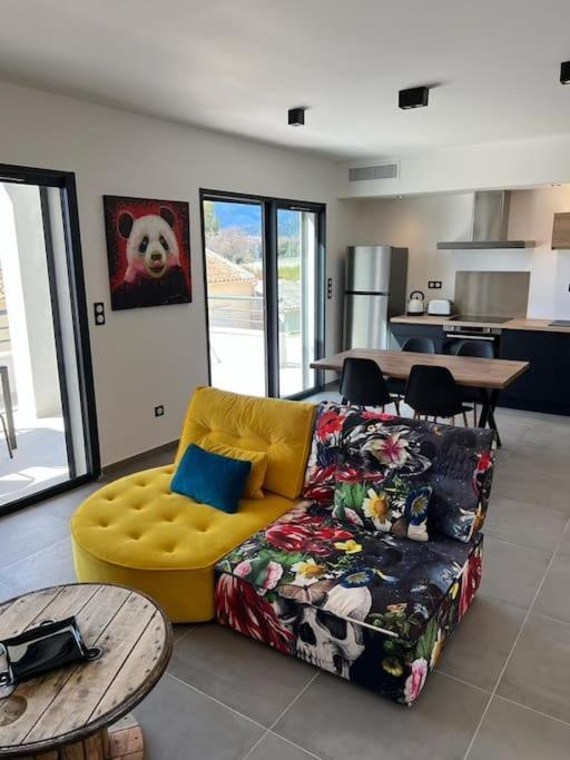 Logement Neuf-Ghisonaccia Centre, A 5Min De La Mer 外观 照片