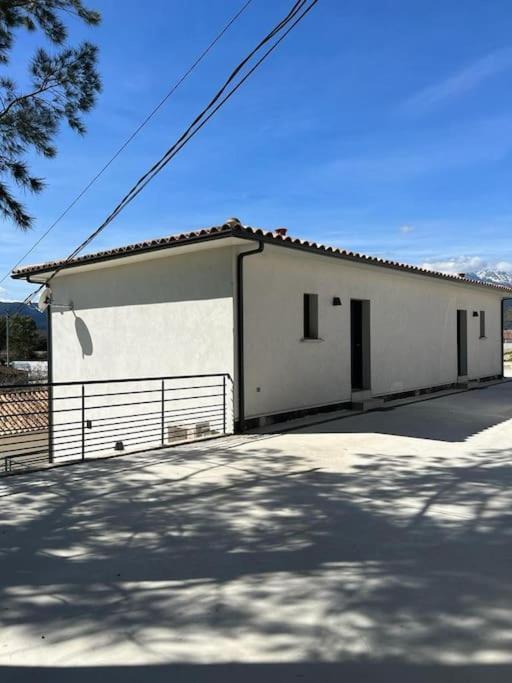 Logement Neuf-Ghisonaccia Centre, A 5Min De La Mer 外观 照片