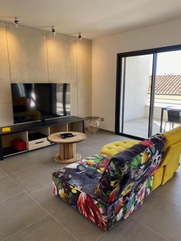 Logement Neuf-Ghisonaccia Centre, A 5Min De La Mer 外观 照片